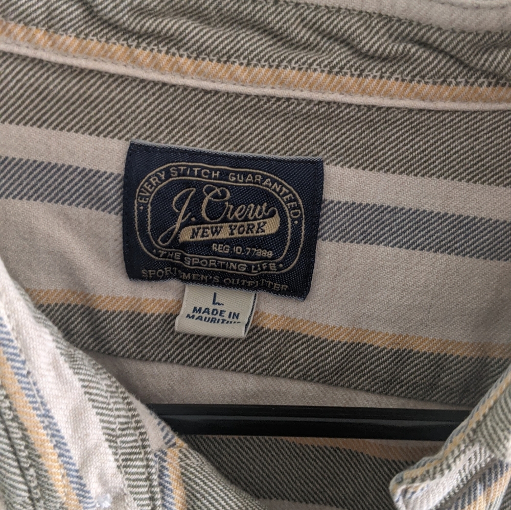 Men's large button down - Picture 2 of 2